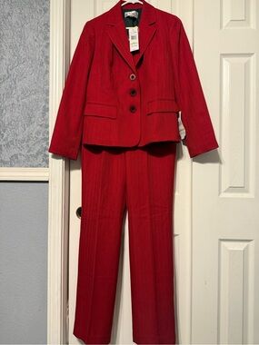 Le Suit Red Tailored Women's Pant Suit - Blazer & Straight Trousers